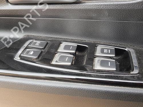 Przełącznik szyby przedniej lewej SSANGYONG KORANDO (C300) 1.5 8581137000