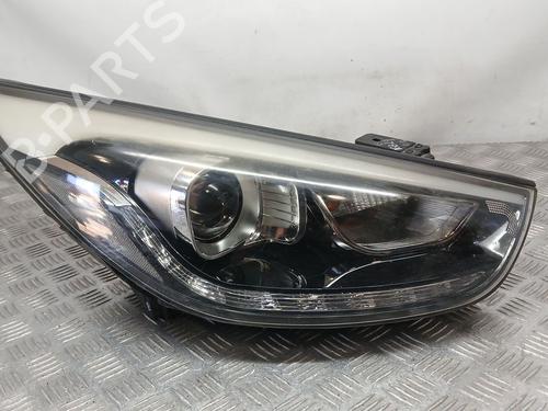 Used Right headlight HYUNDAI ix35 (LM, EL, ELH) 1.7 CRDi (116 hp) 26940430