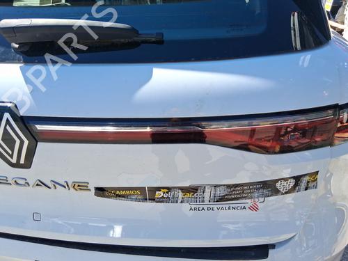 Used Right tailgate light Right tailgate light RENAULT MEGANE E-TECH SUV EV60 (BNJ1) (218 hp) 33958402 33958402