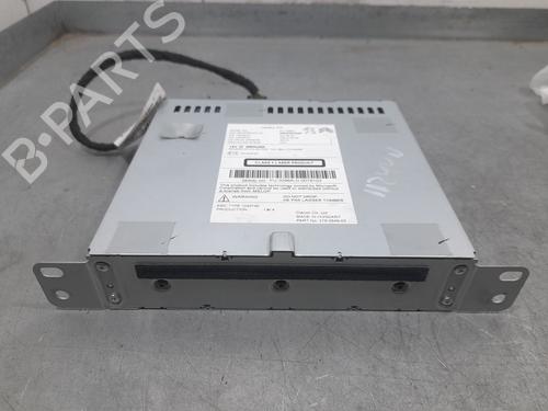 Used Radio PEUGEOT 308 II (LB_, LP_, LW_, LH_, L3_) [2013-2021]  33024111