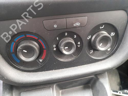 climate-control-fiat-doblo-cargo-263_-2010-31888798 main image