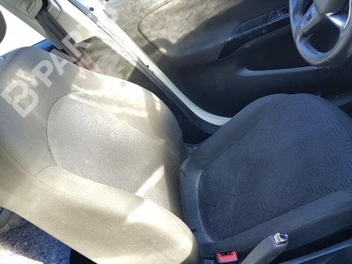 Used Left front seat Left front seat OPEL CORSA E (X15) 1.4 (08, 68) (90 hp) 9228842 9228842