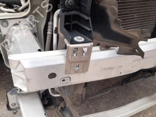 Used Front bumper reinforcement Front bumper reinforcement CITROËN C5 AIRCROSS (A_) 1.5 BlueHDi 130 (ACYHZJ, ACYHZR) (131 hp) 33434378 33434378