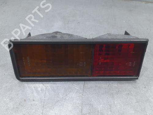 Used Rear bumper right light LAND ROVER DISCOVERY I (LJ) 2.5 TDI 4x4 (113 hp) 32258715