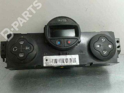 Commande Chauffage RENAULT MEGANE II (BM0/1_, CM0/1_) 1.9 dCi (BM0G, CM0G) (120 hp) 1094157