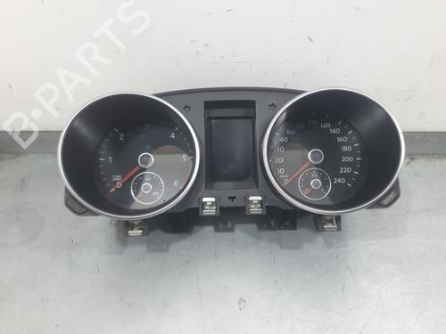 Used Instrument cluster Instrument cluster VW GOLF VI (5K1) 1.6 TDI (105 hp) 36357530 36357530