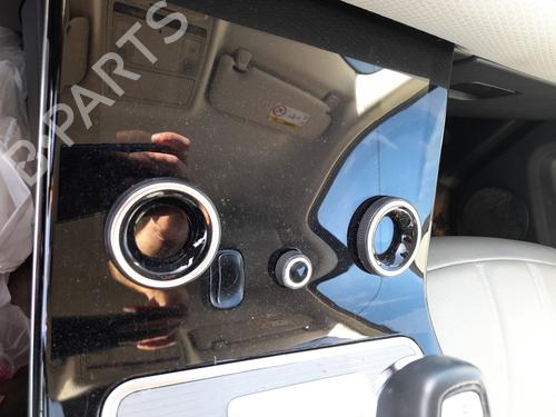 BP30319469I5 main image