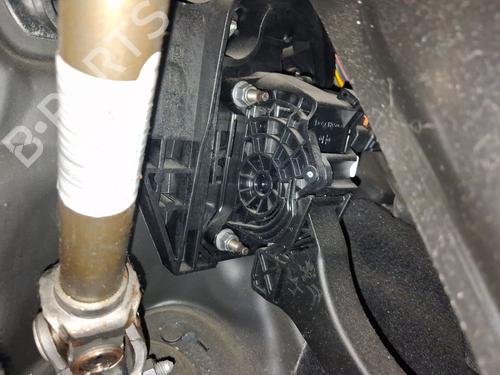 Used Pedal Pedal PEUGEOT 3008 II SUV (MC_, MR_, MJ_, M4_) 1.5 BlueHDi 130 (131 hp) 38931649 38931649