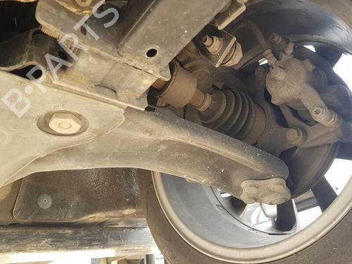 Used Left front suspension arm RENAULT MEGANE IV Hatchback (B9A/M/N_) 1.5 dCi 110 (B9A3) (110 hp) 25469145