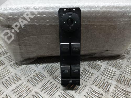 Used Left front window switch FORD FIESTA VI (CB1, CCN) [2008-2017]  11030980