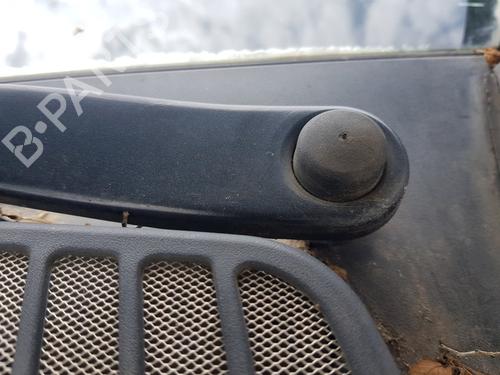 Used Front wiper motor FORD MONDEO IV (BA7) [2007-2015]  13467861