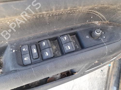 BP31622675I27 main image