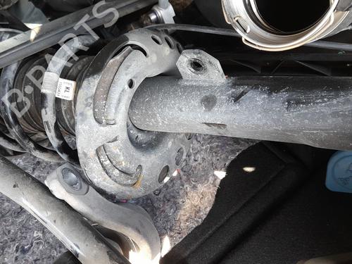 Amortiguador delantero izquierdo Amortiguador delantero izquierdo BMW 1 (F40) 118 d (150 hp) 35801892 35801892