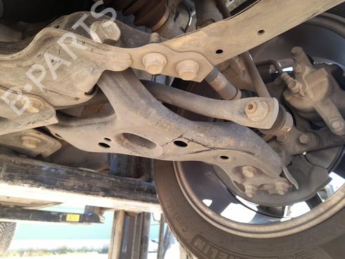 Used Left front suspension arm TOYOTA AURIS (_E18_) 1.4 D-4D (NDE180_, NDE180R) (90 hp) 30710552
