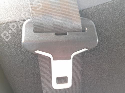 Sikkerhedssele bag højre Sikkerhedssele bag højre CITROËN C3 II (SC_) 1.0 VTi 68 (68 hp) 37217460 37217460