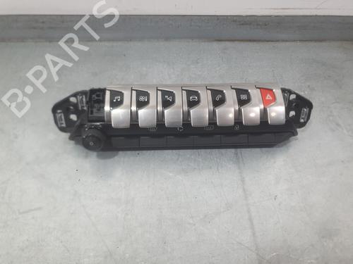 Used Switch Switch PEUGEOT 3008 II SUV (MC_, MR_, MJ_, M4_) 1.2 THP/ PureTech 130 (MRHNSM, MRHNSU, MRHNSJ, MRHNYW,... (131 hp) 39698212 39698212