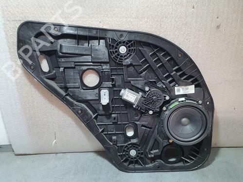 BP3728689C24 main image