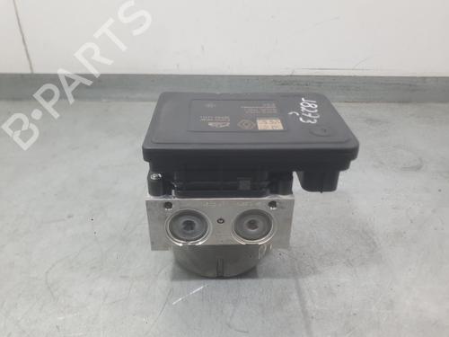 abs-pump-renault-megane-iv-hatchback-b9amn_-2015-40008977 main image