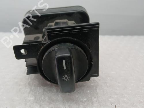 Used Headlight switch MERCEDES-BENZ B-CLASS Sports Tourer (W245) B 200 (245.233) (136 hp) 32502653