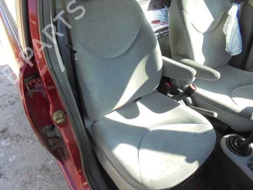 Left front fog light CITROËN C3 I (FC_, FN_) 1.4 HDi | BP216578C30