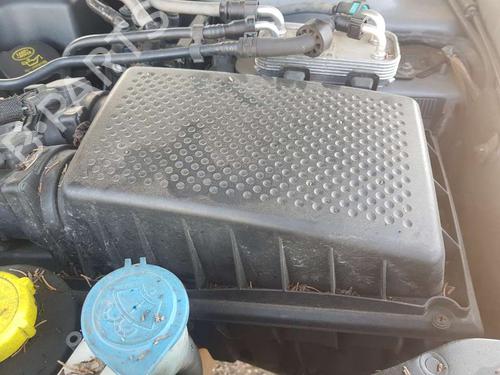 Used Air filter box LAND ROVER RANGE ROVER III (L322) 3.6 D 4x4 (272 hp) 18676677