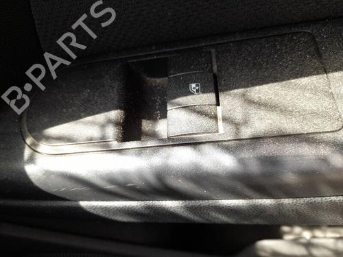 Used Right front window switch OPEL ASTRA H GTC (A04) 1.7 CDTi (L08) (101 hp) 26458211