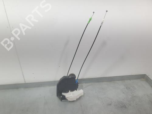 rear-right-lock-toyota-c-hr-_x1_-2016-38413562 main image