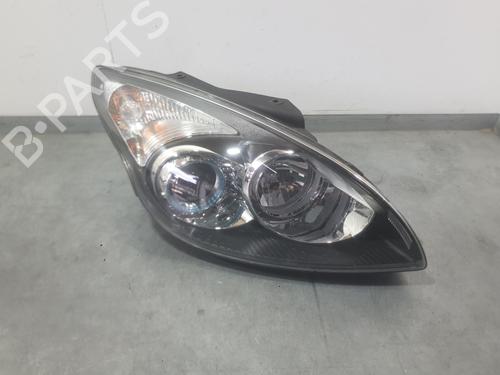 Used Right headlight Right headlight HYUNDAI i30 (FD) 1.4 (109 hp) 40452933 40452933
