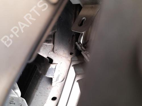 Used Front bumper reinforcement CHRYSLER VOYAGER IV (RG, RS) 2.4 (151 hp) 29401048