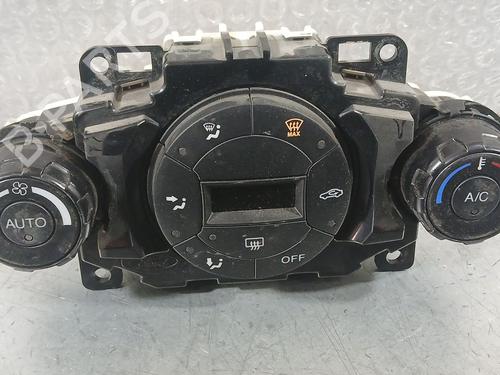 Used Climate control Climate control 37273483 37273483