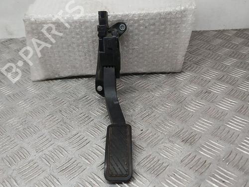 Used Pedal FORD TOURNEO COURIER B460 MPV [2014-2025]  30382794