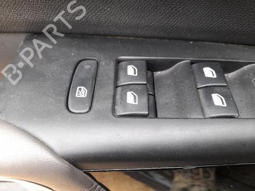 Left front window switch CITROËN C5 AIRCROSS (A_) 1.2 PureTech 130 (ARHNSJ) | BP29807806I27