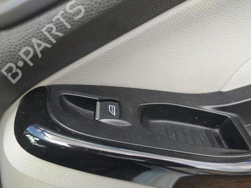 Used Right front window switch FORD FIESTA VI (CB1, CCN) 1.6 Ti (105 hp) 24676612
