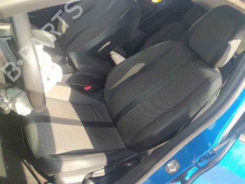 Used Left front seat PEUGEOT 208 II (UB_, UP_, UW_, UJ_) [2019-2025]  23537029