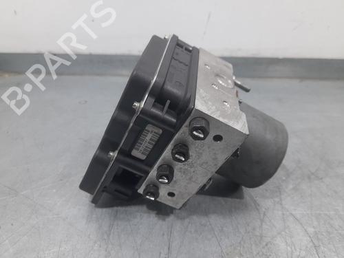 Used ABS pump AUDI A4 B7 (8EC) 1.9 TDI (116 hp) 31973486