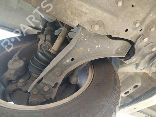 Used Right front suspension arm LAND ROVER FREELANDER 2 (L359) [2006-2015]  22974435