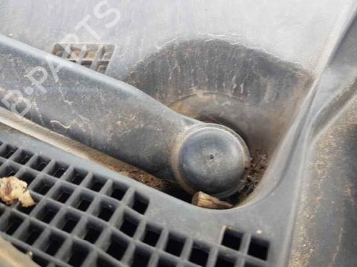 Used Front wiper motor NISSAN ALMERA II Hatchback (N16) 2.2 Di (110 hp) 24674857