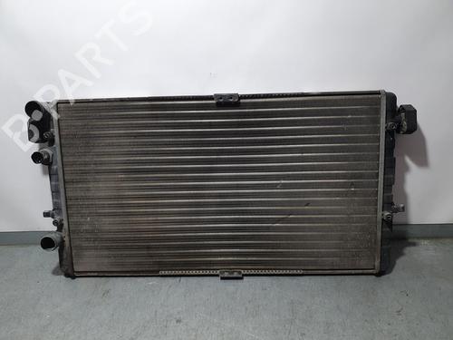 Used Water radiator SEAT IBIZA II (6K1) [1993-2002]  5935705
