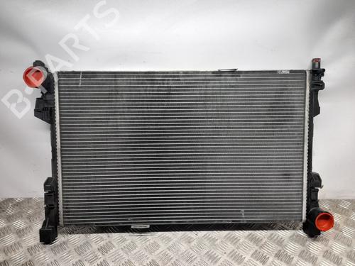water-radiator-mercedes-benz-c-class-w203-c-200-kompressor-203042-870899z-valeo-2000-2001-2002-2003-2004-2005-2006-2007-11886431 main image