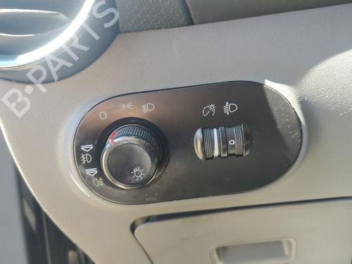 Used Headlight switch SEAT IBIZA III (6L1) 1.4 16V (75 hp) 24646795