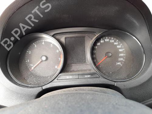 Used Instrument cluster VW POLO V (6R1, 6C1) [2009-2022]  29038249
