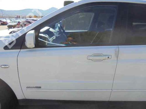 Used Left front door SSANGYONG KYRON 2.0 Xdi (141 hp) 2127686
