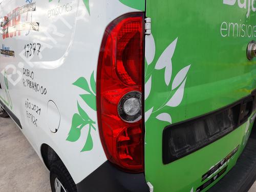 BP31888853C34 main image