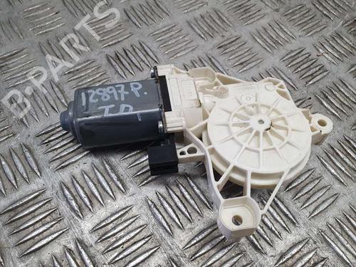 Used Right rear window motor MERCEDES-BENZ CLA (C118) CLA 200 (118.387) (163 hp) 17622013