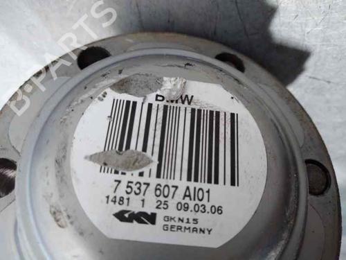 Left rear driveshaft BMW X3 (E83)  | BP11871084M40 