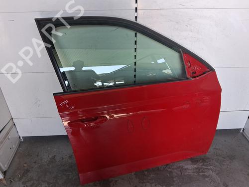 Used Right front door Right front door 37232150 37232150