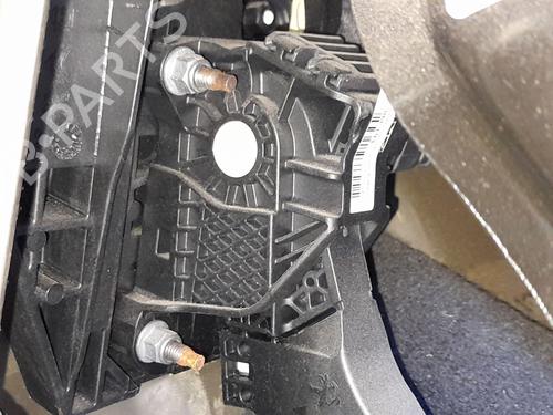 Used Pedal Pedal 38460216 38460216
