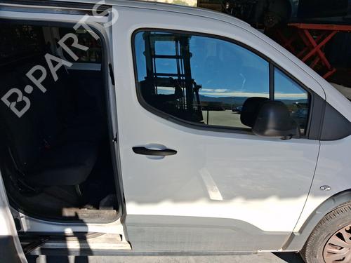 Used Right front door Right front door PEUGEOT PARTNER Box Body/MPV (K9) 1.5 BlueHDi 100 (102 hp) 39955201 39955201