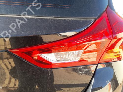 Used Right tailgate light TOYOTA AURIS (_E18_) 1.4 D-4D (NDE180_, NDE180R) (90 hp) 30710598