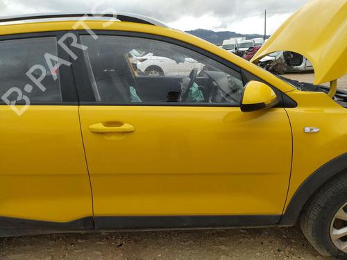 Used Right front door KIA STONIC (YB) 1.2 CVVT (84 hp) 25733040